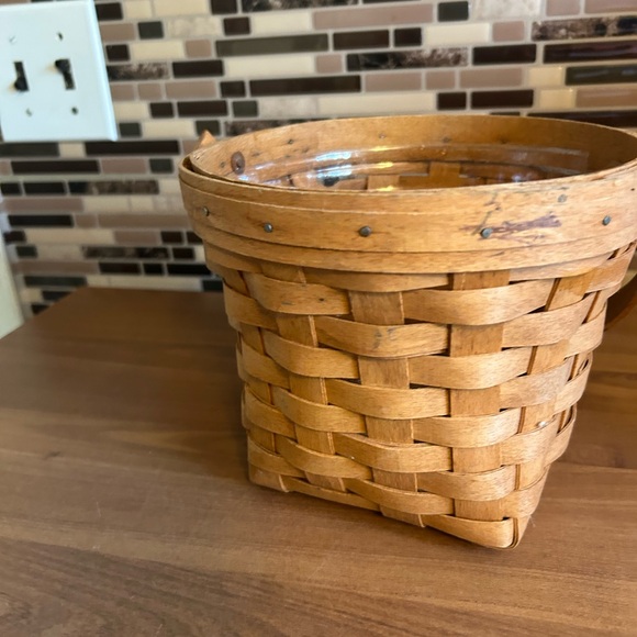 Vintage Longaberger Woven Basket with Handle - Picture 3 of 9